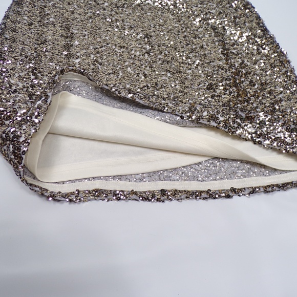 Gold Sequin Mini Skirt - Picture 2 of 4